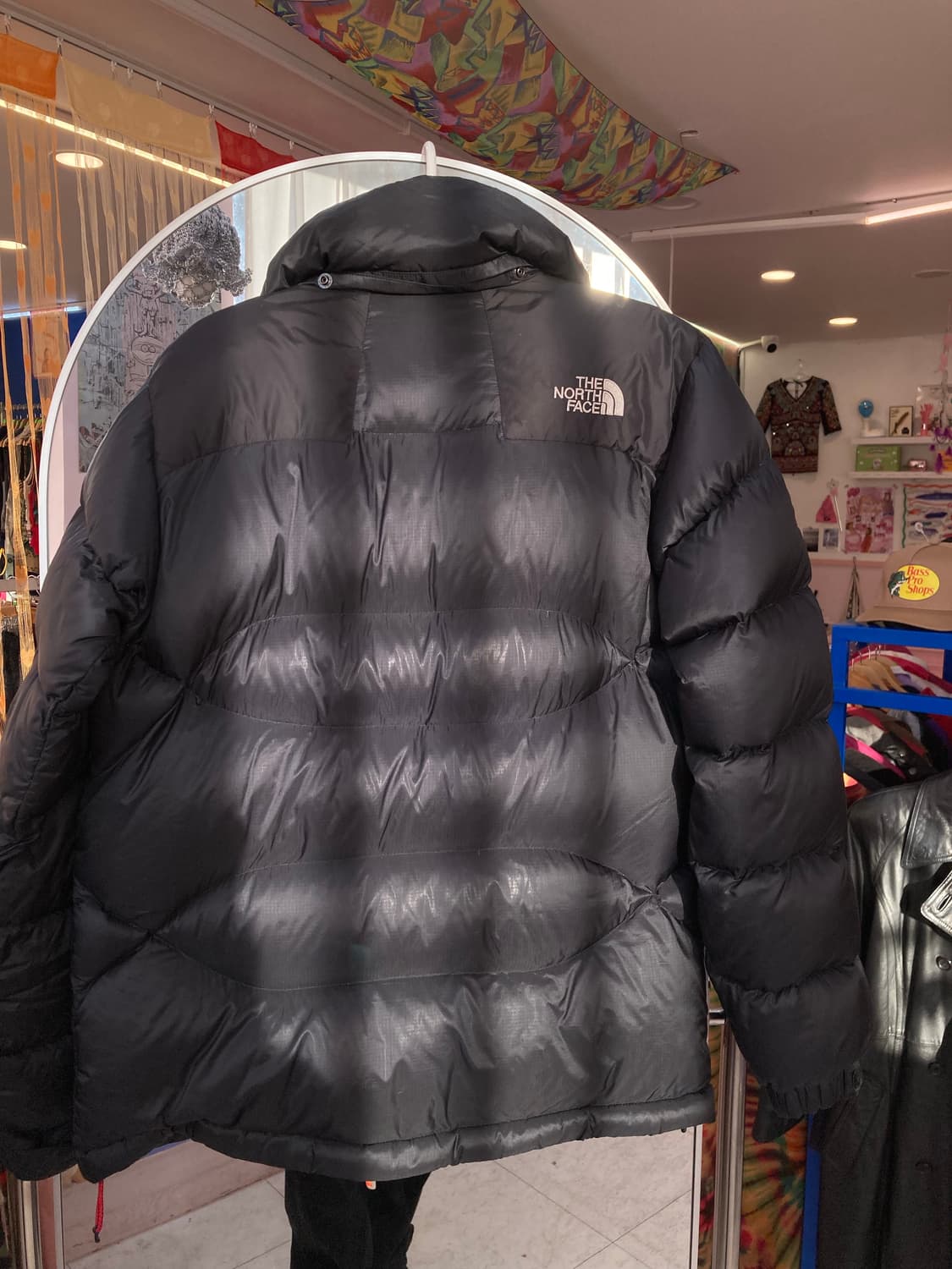 노스페이스 THENORTHFACE 블랙 숏패딩 상품이미지6