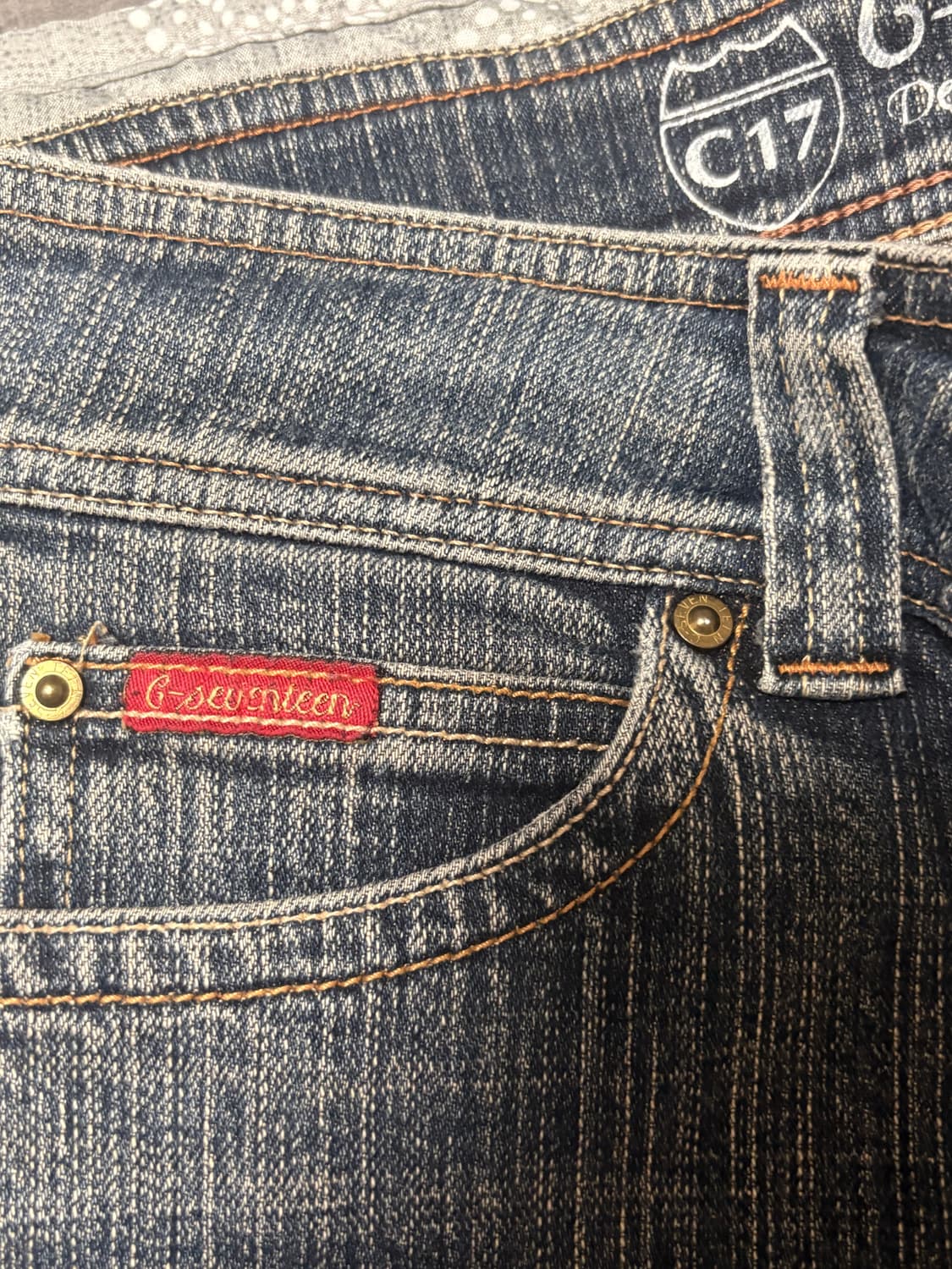 (이체시에눌)고딕펑크 트루릴리젼깔 워싱 대장 로우라이즈 데님 부츠컷 팬츠 상품이미지3