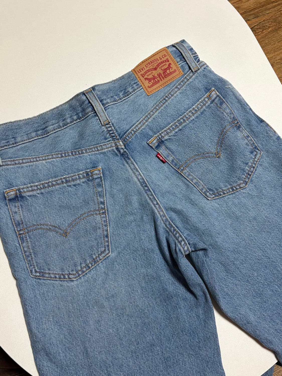 리바이스 94 배기 부츠컷 진 A8716-0002 상품이미지1