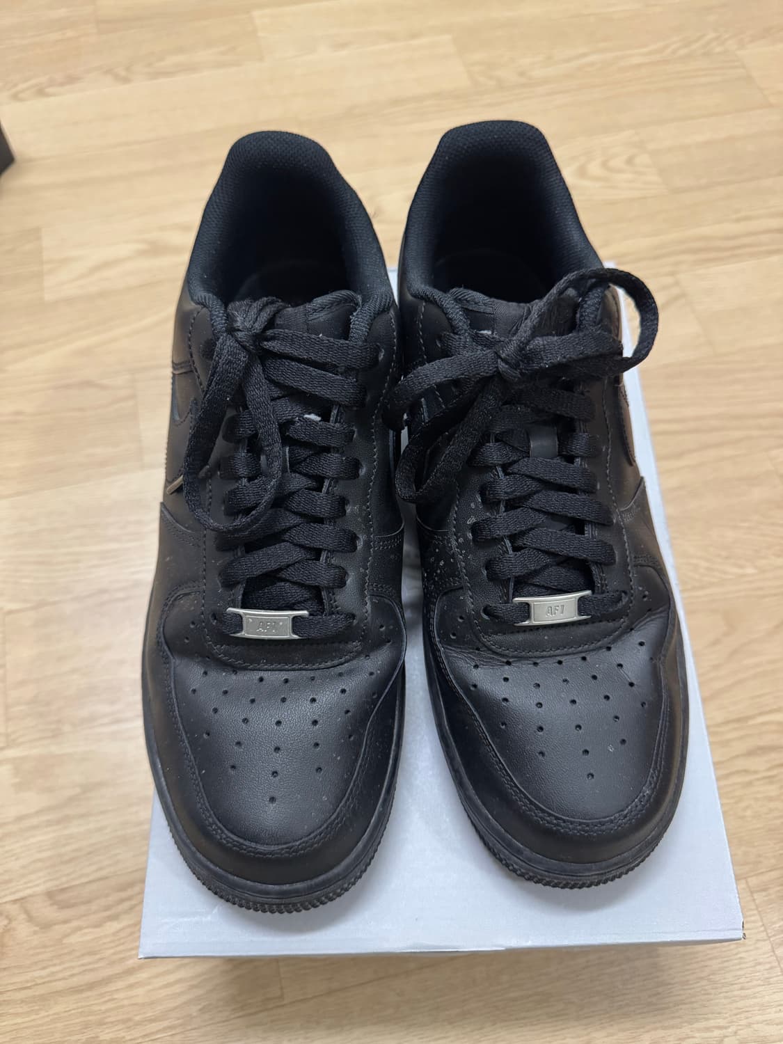 나이키 에어포스 1 '07 로우 트리플 블랙 상품이미지2