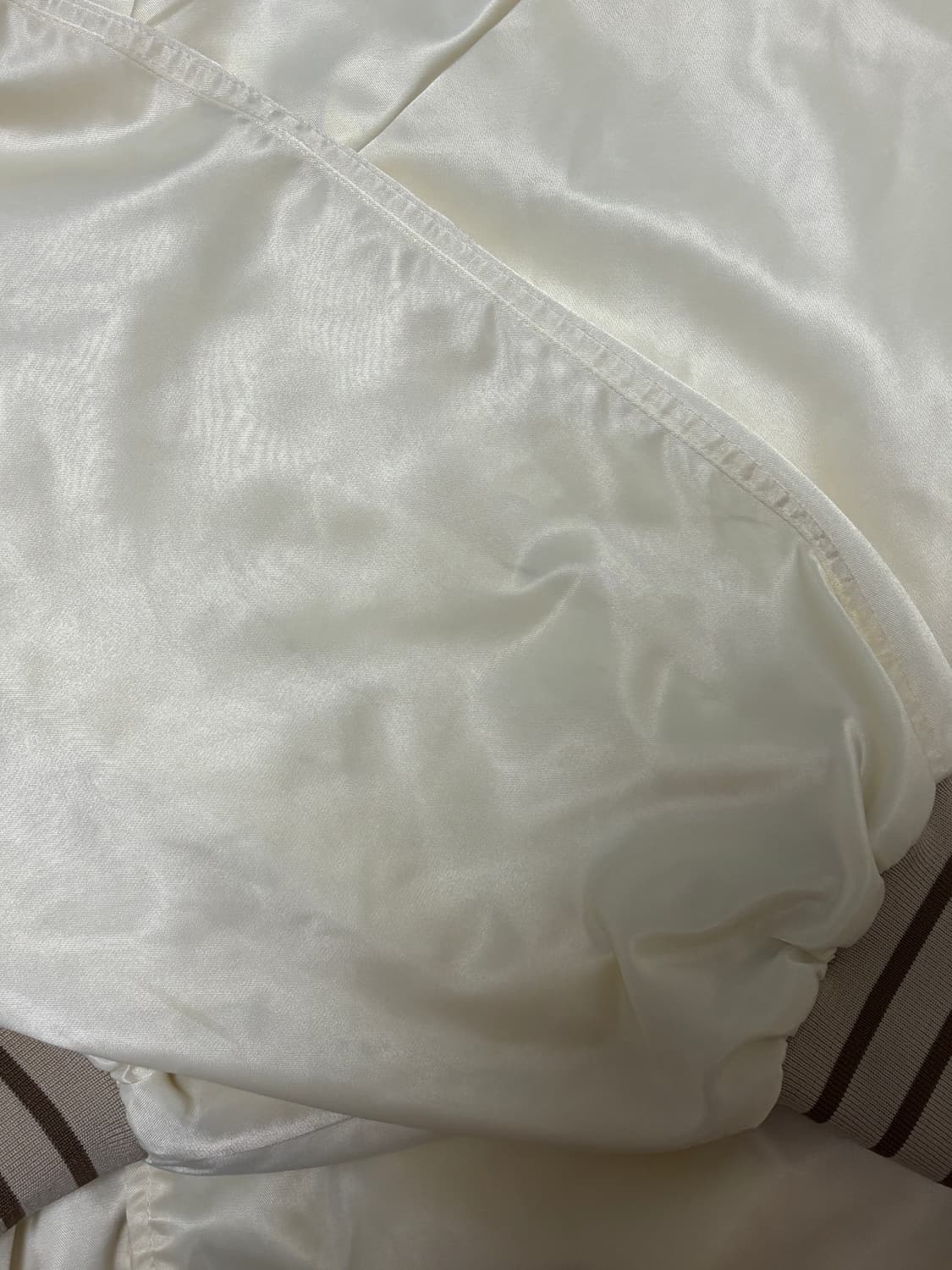테켓 바시티자켓 키워드 새틴 자켓 상품이미지4
