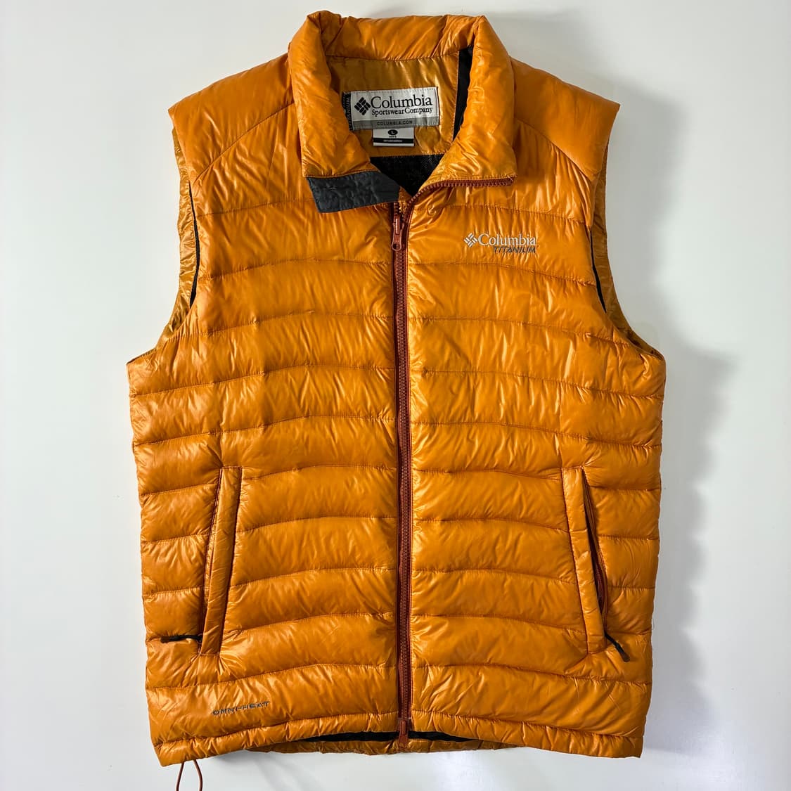 Columbia 컬럼비아 00‘s 티타늄 구스 패딩 베스트 상품이미지2