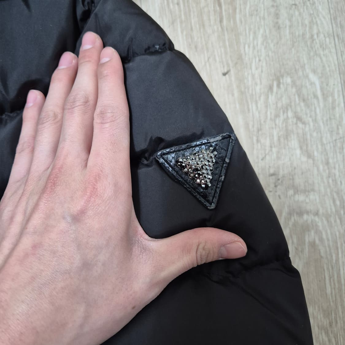 게스 여성 프리미엄 덕다운 후드 롱패딩 점퍼 S(90) 상품이미지4