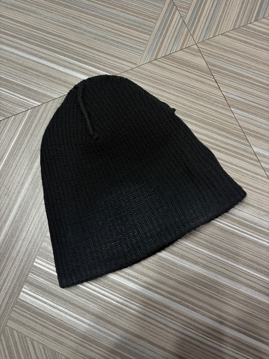 뉴에라 블랙라벨 메리노 울 블랙 비니 상품이미지4