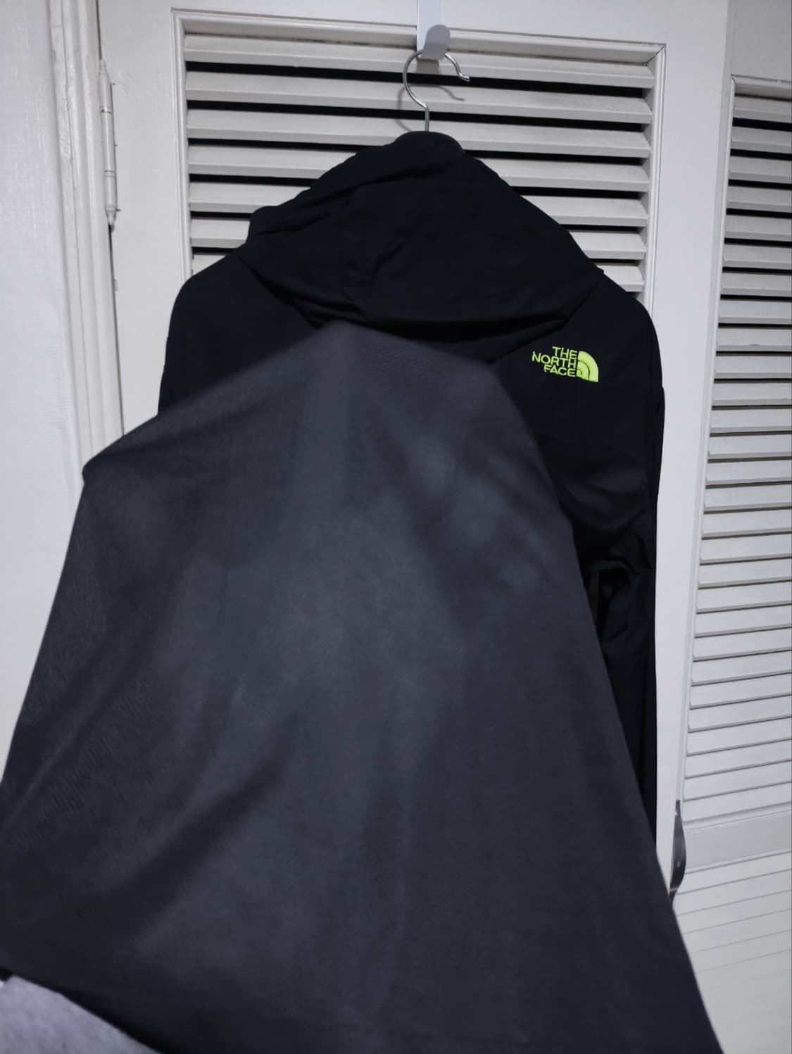 110 노스페이스 기능성 경량 에어벤트 바람막이 등산복 상품이미지5