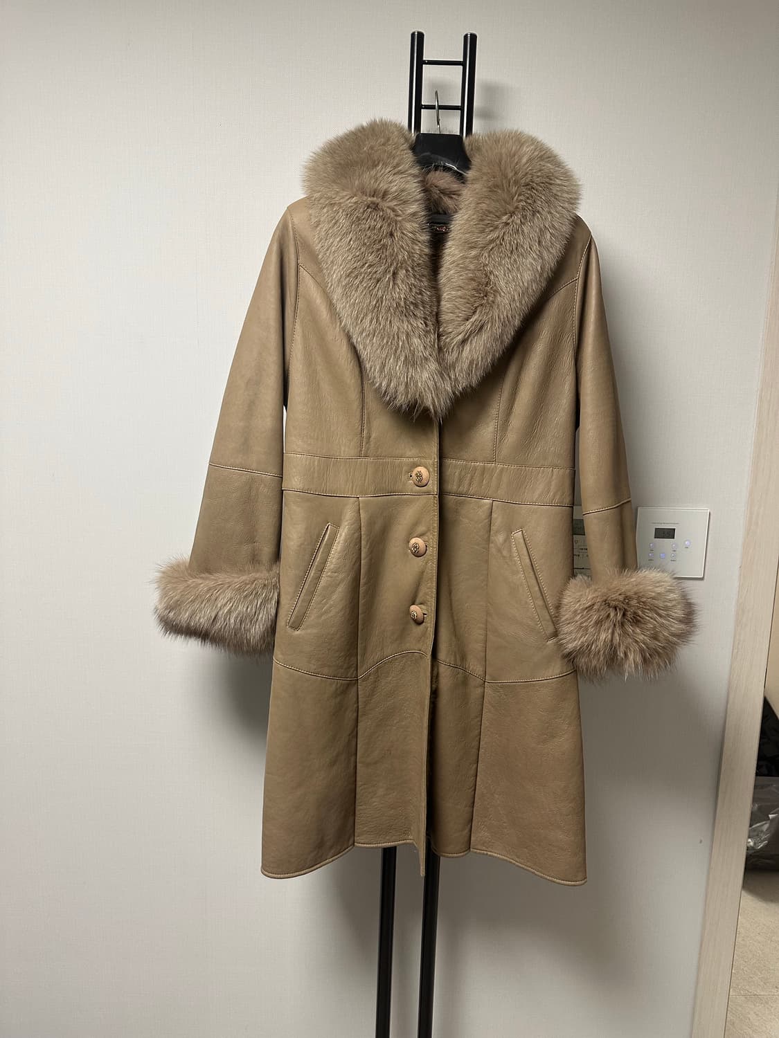 ARIES 폭스털 포인트  양털 토스카나  자켓 - 66사이즈 적당 상품이미지1