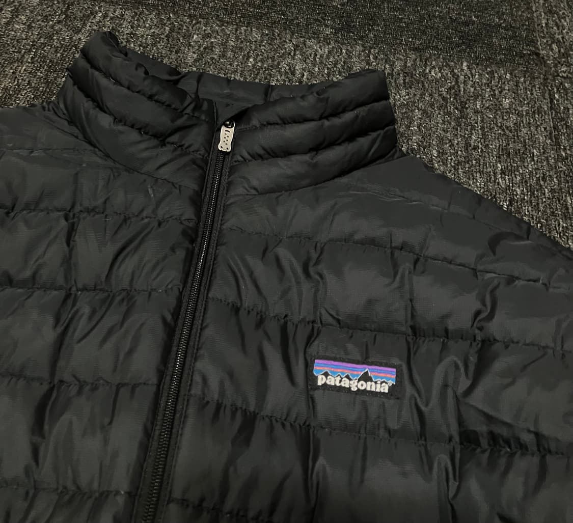 파타고니아 다운스웨터 패딩 블랙 상품이미지3