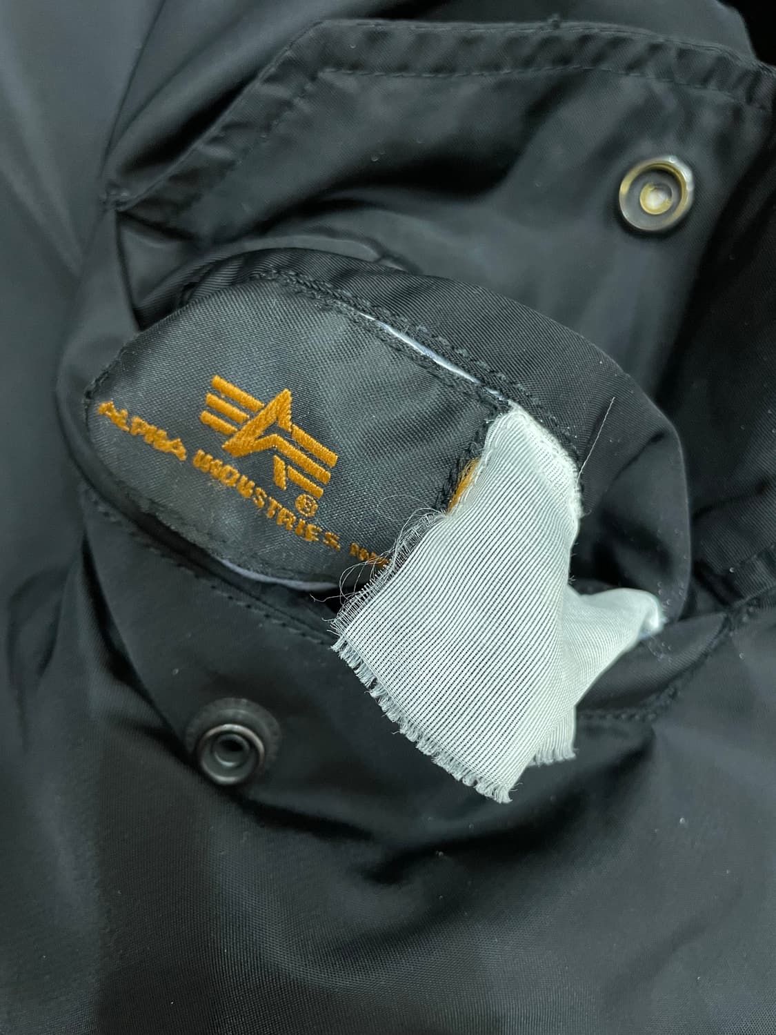 알파인더스트리 ma-1 항공점퍼 블랙 상품이미지6