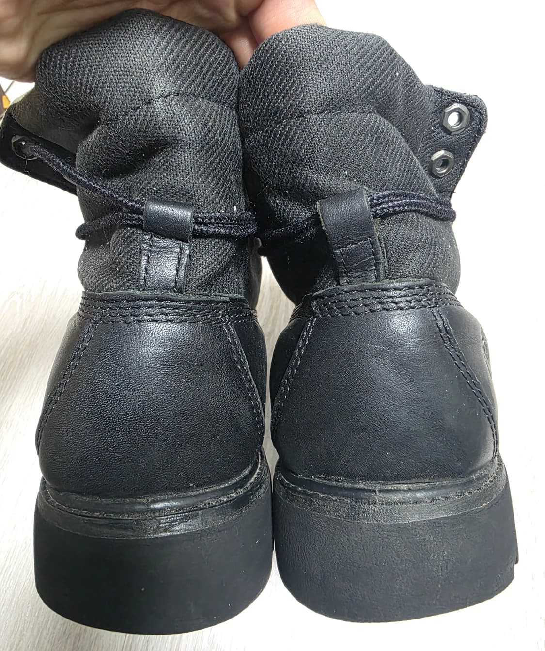 [255~260]팀버랜드 6인치 롤탑 부츠 블랙 상품이미지7