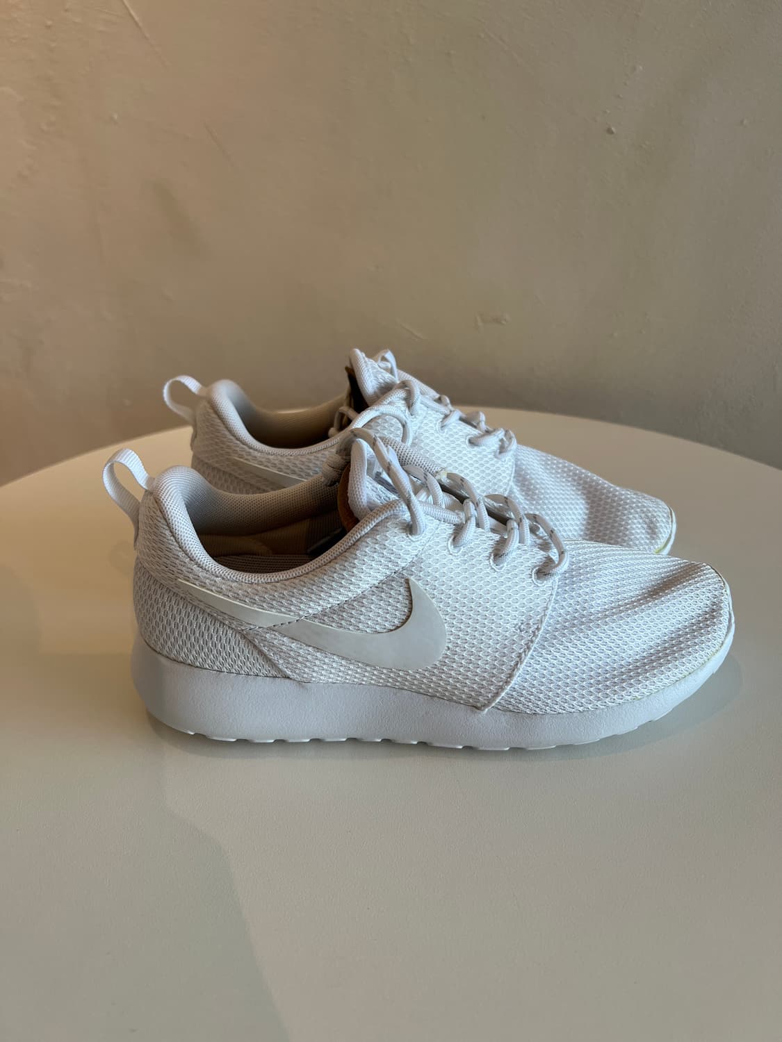 [US6/230] 우먼스 나이키 로쉬 원 '트리플 화이트' (511882 상품이미지2