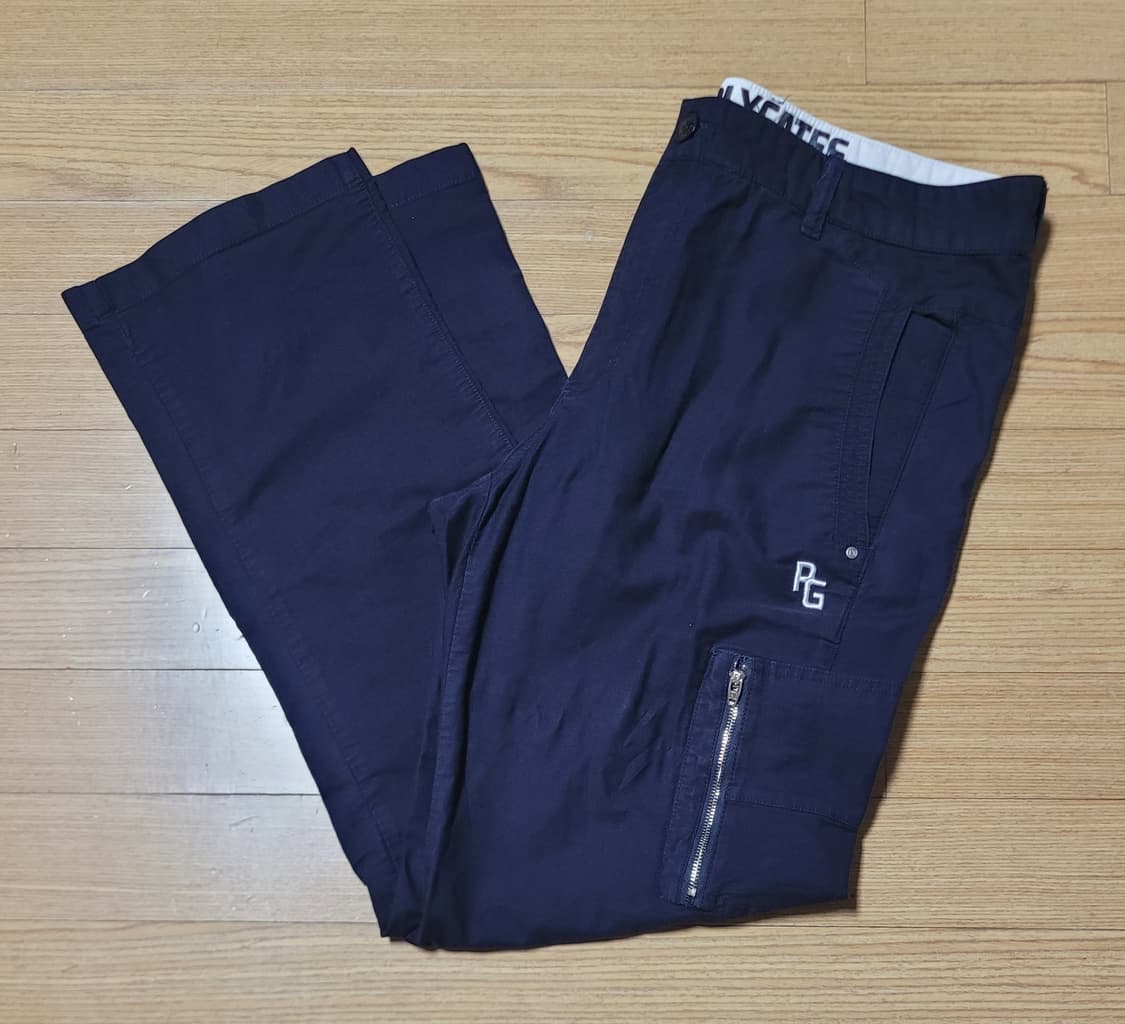 파리게이츠 골프바지

 상품이미지1