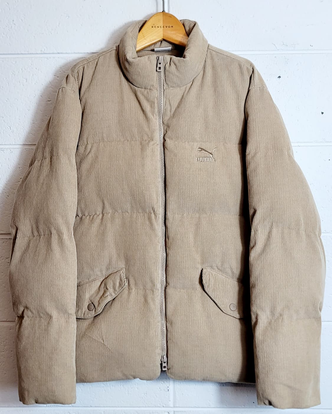 푸마(남여공용) 오버핏 코듀로이 푸퍼 패딩자켓(점퍼) 판매 상품이미지1