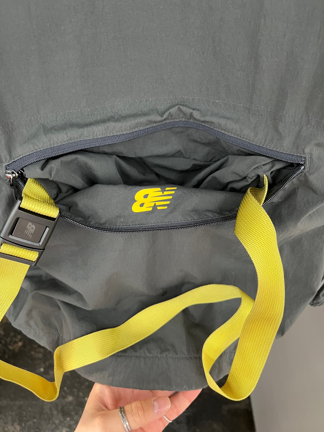 뉴발란스 바람막이 후드 아노락 상품이미지7