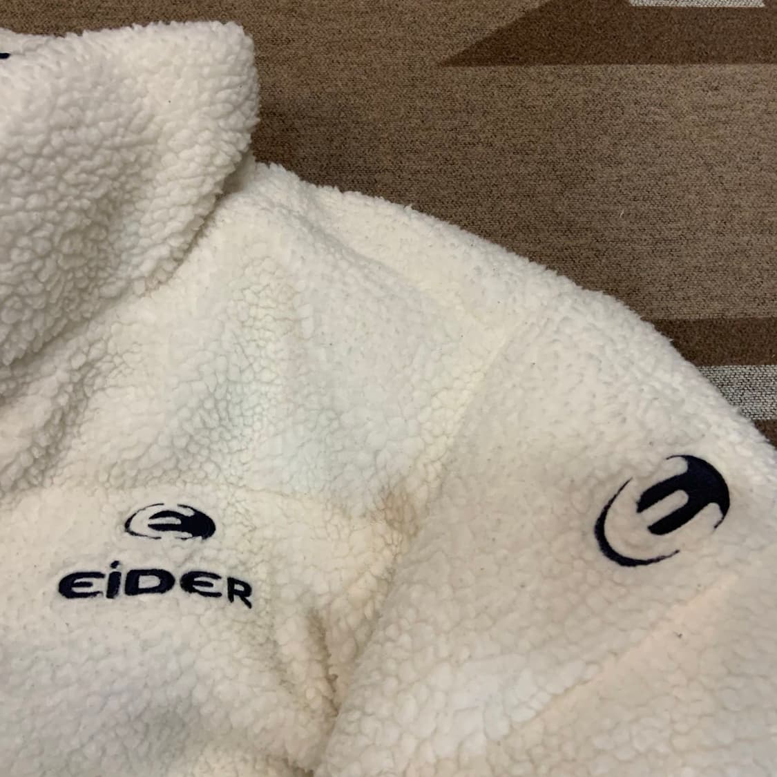 아이더 구스다운 쉐르파 리버시블 숏패딩 M 상품이미지3