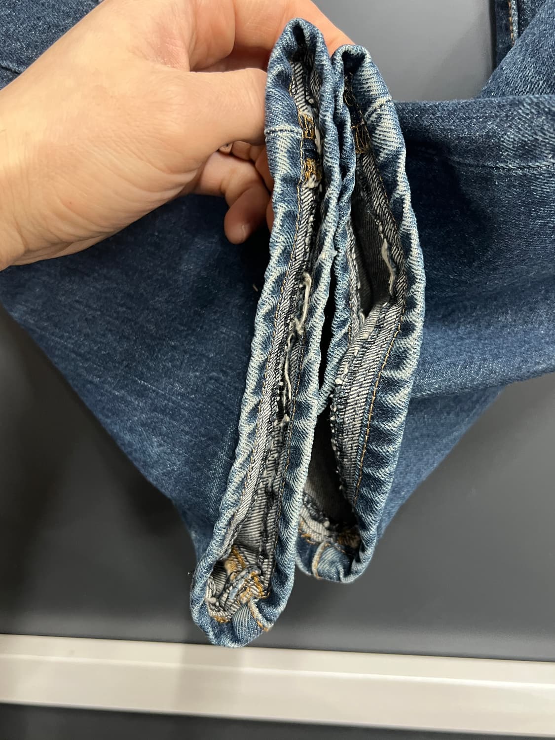 Levis 리바이스 501 버튼플라이 데님 팬츠 상품이미지4