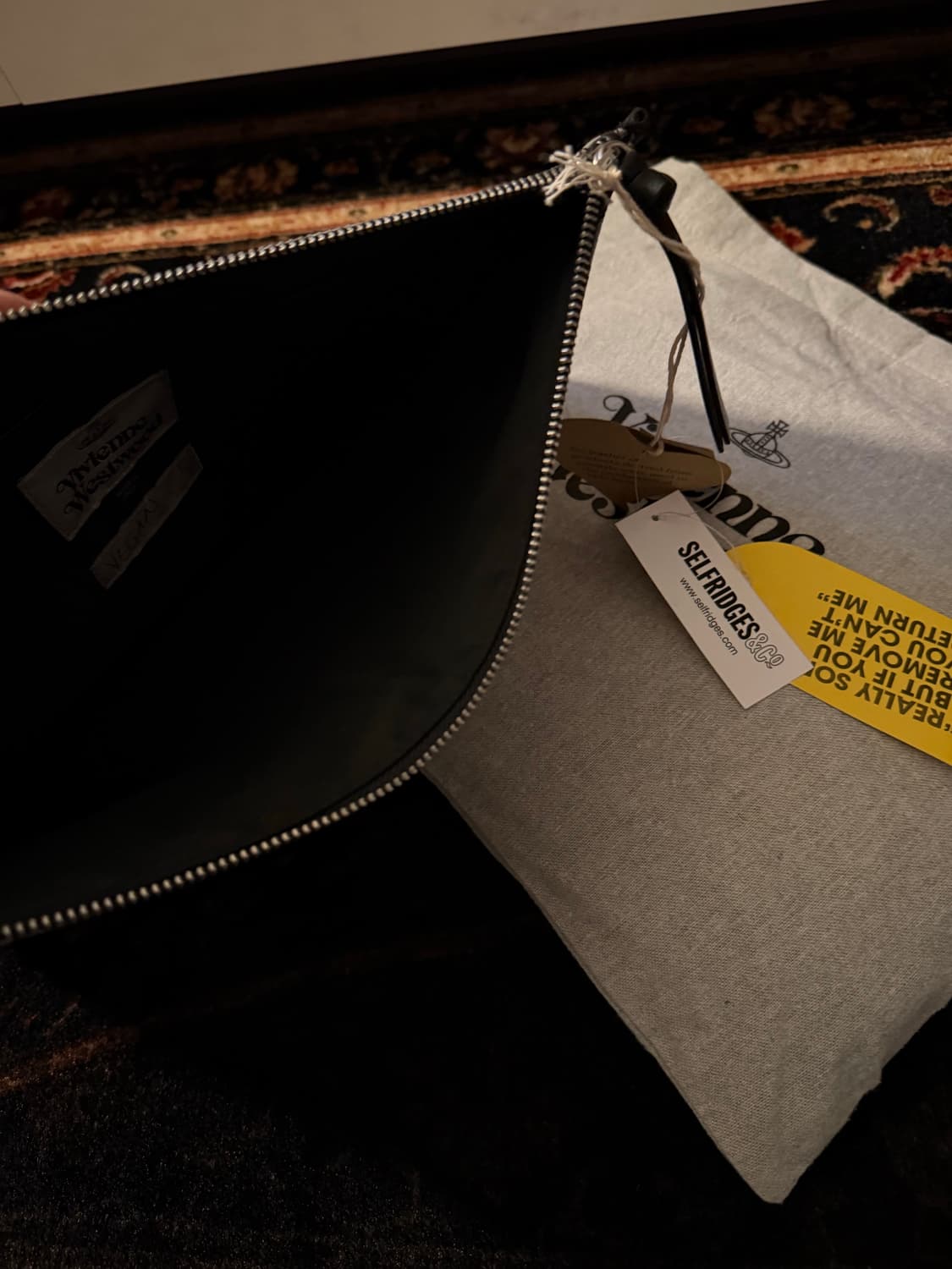 정품 비비안웨스트우드 클러치 상품이미지3