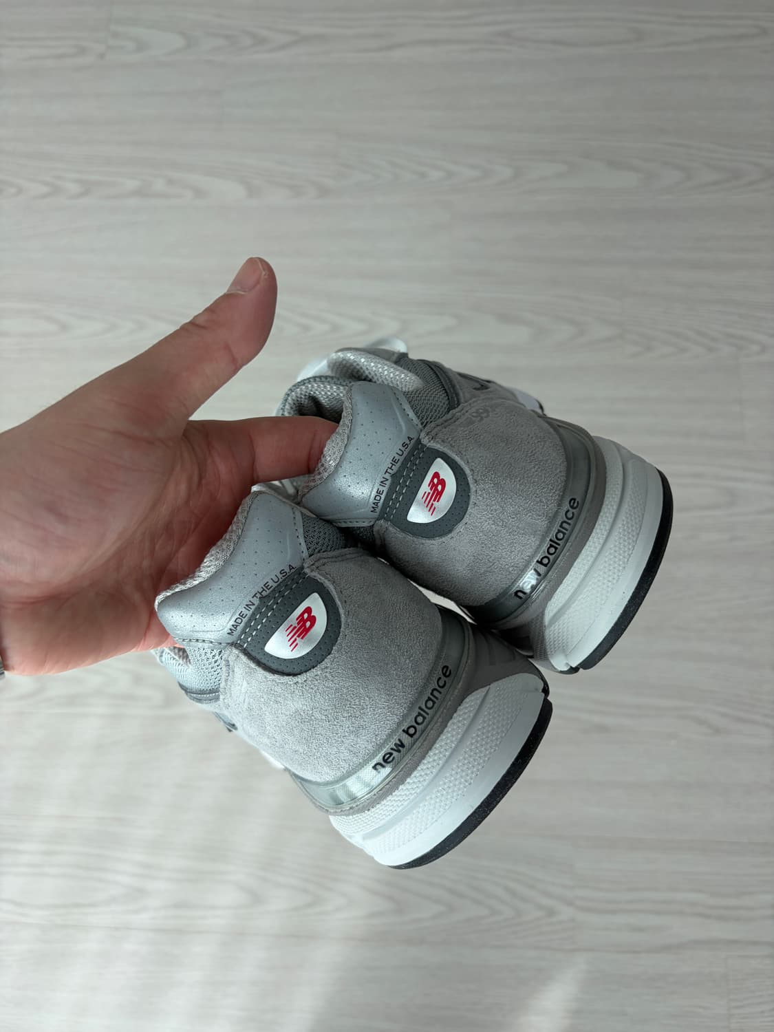 [270] 뉴발란스 990v4 그레이 새상품 상품이미지5