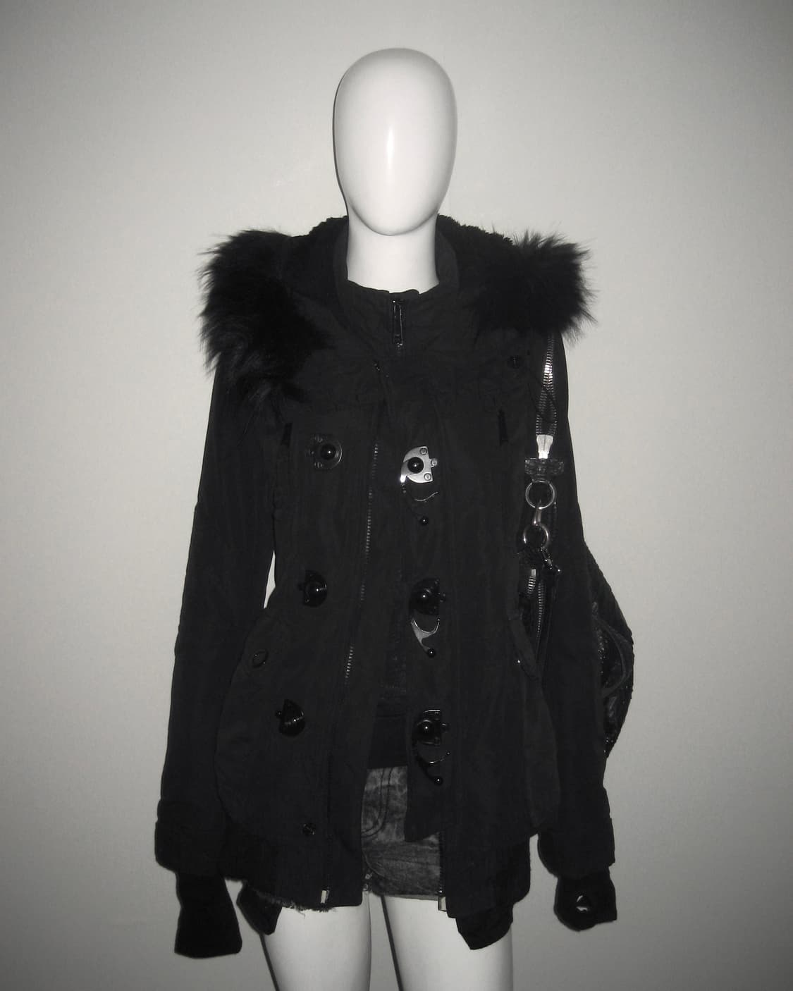 SLY 슬라이 블랙 버클 퍼 후드 자켓 아카이브 상품이미지3