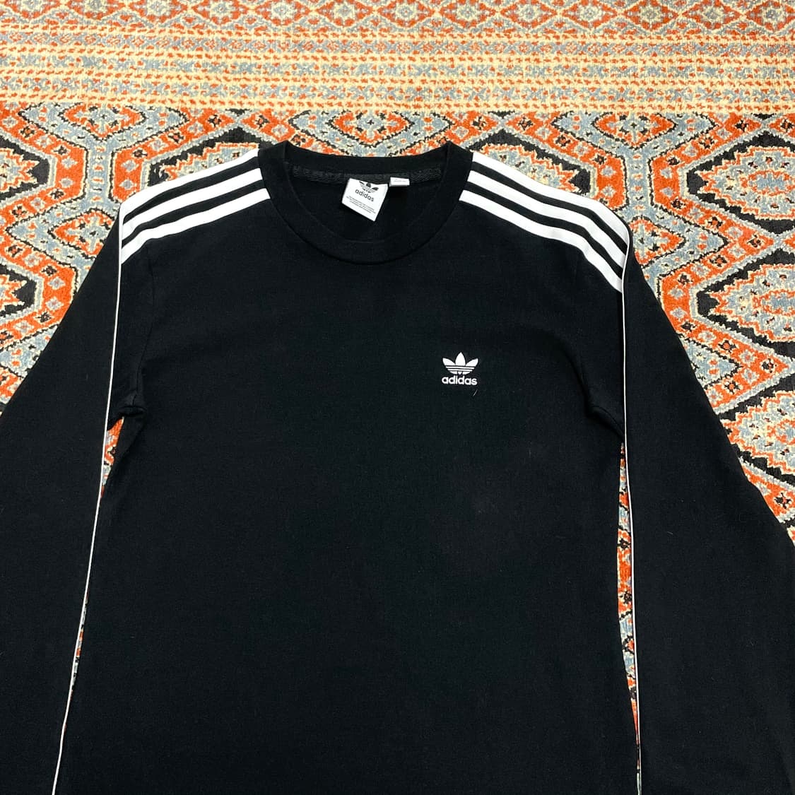 아디다스 오리지날 삼선 블랙 긴팔티셔츠 여성S 상품이미지2