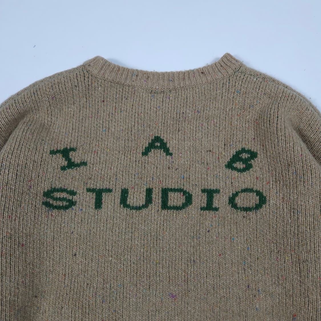 아이앱스튜디오 x 새들러하우스 니트 상품이미지2