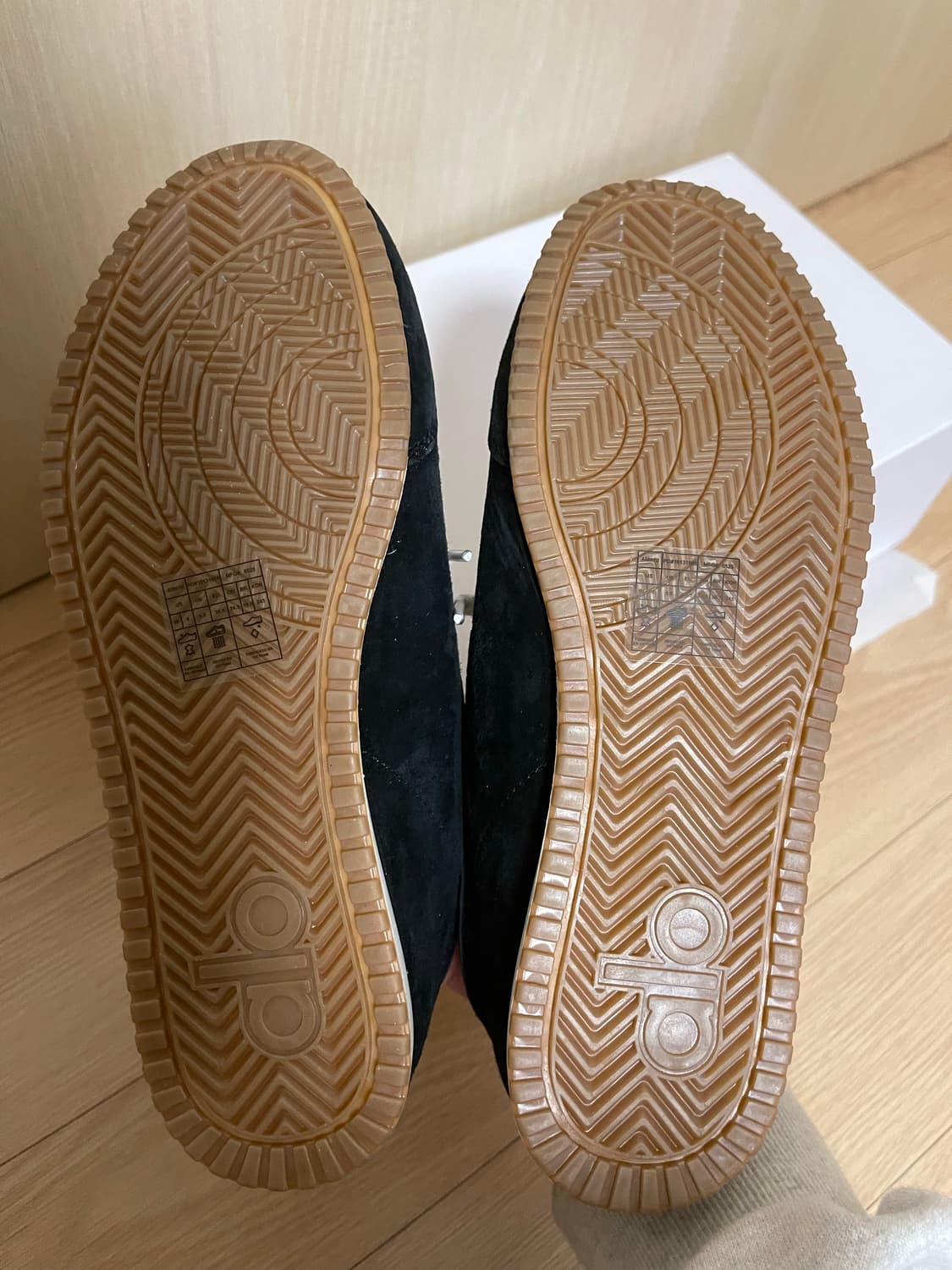 [새상품]알로 선셋 스니커즈 블랙 245 상품이미지7