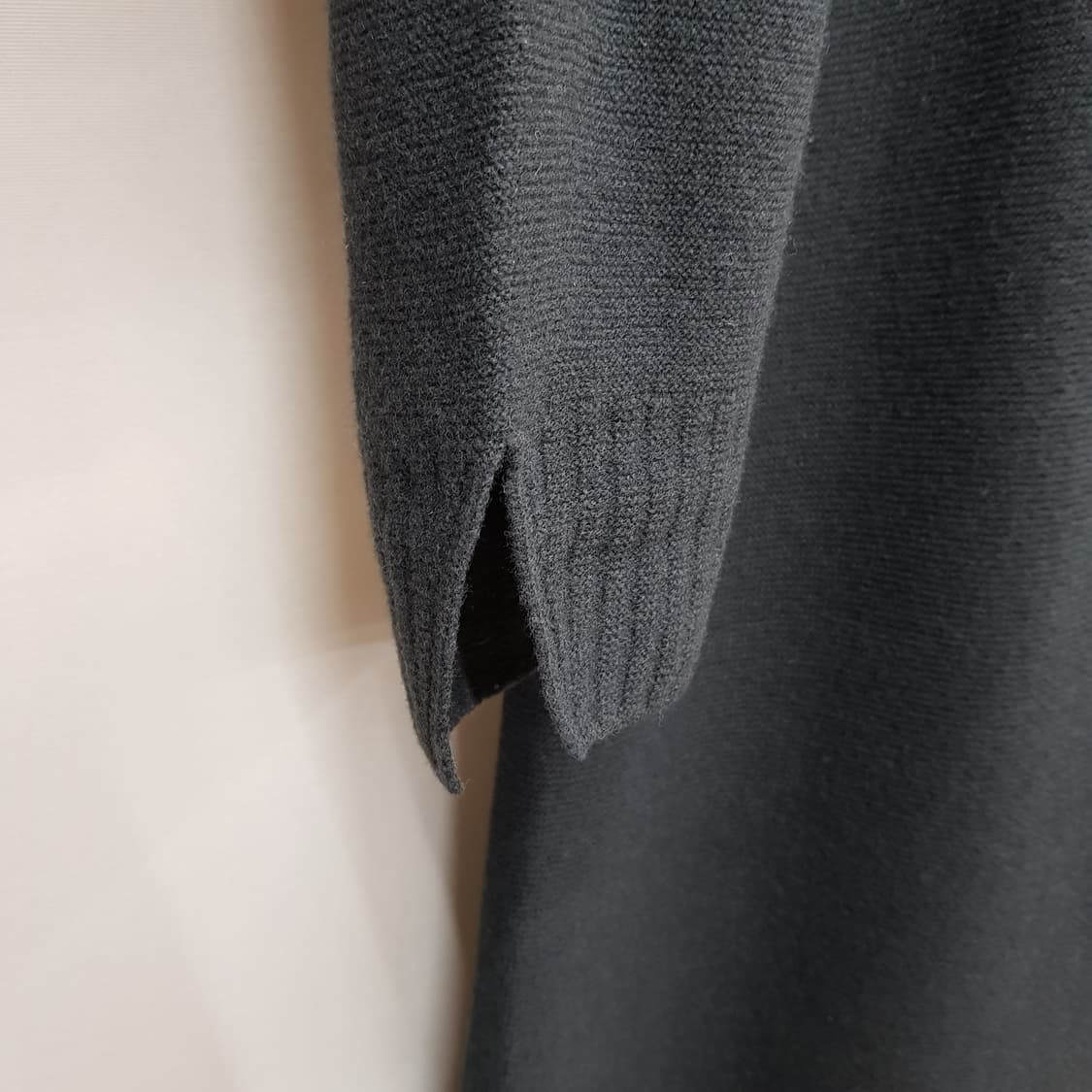 한섬 시스템 블랙 울 터틀넥 니트 롱 원피스 F사이즈 상품이미지4