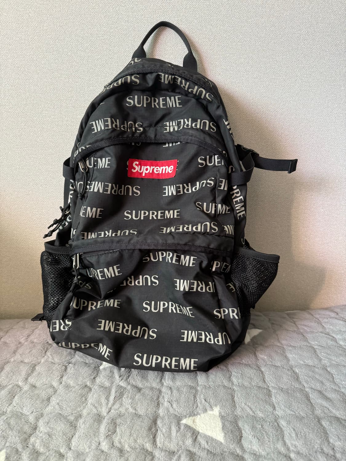 슈프림 리플렉티브 백팩 상품이미지1