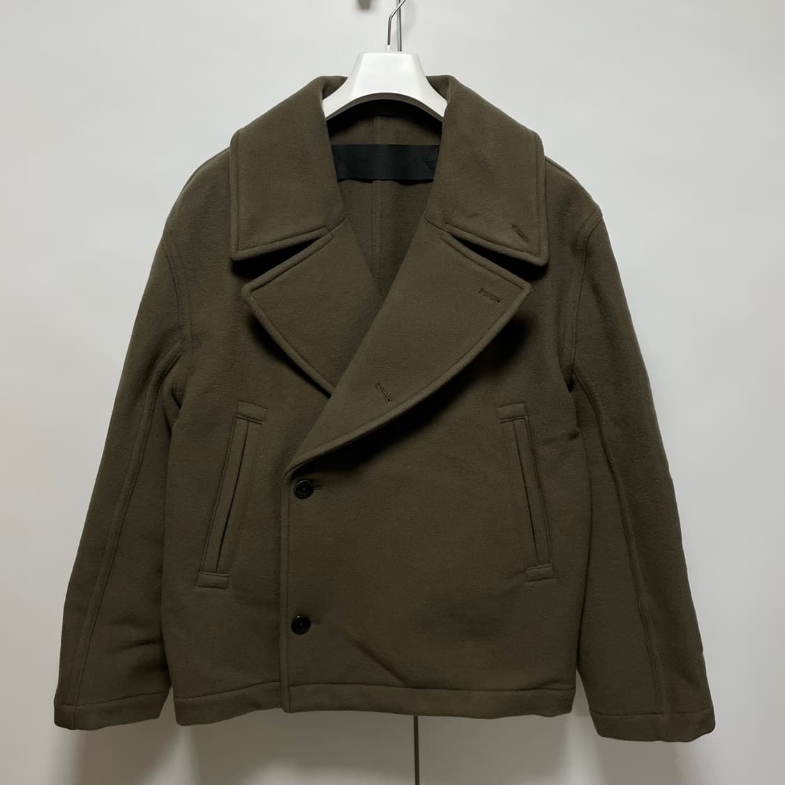 [46,48,50]르메르 25fw 박스 피코트/다크 스쿼럴 상품이미지1