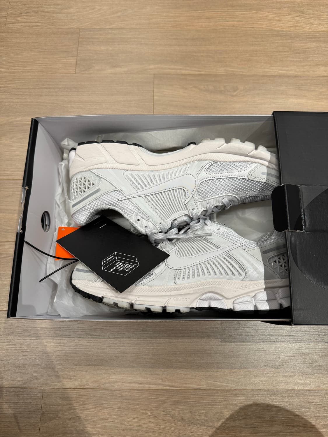 나이키 줌 보메로 5 SP 바스트 그레이 2023 상품이미지6