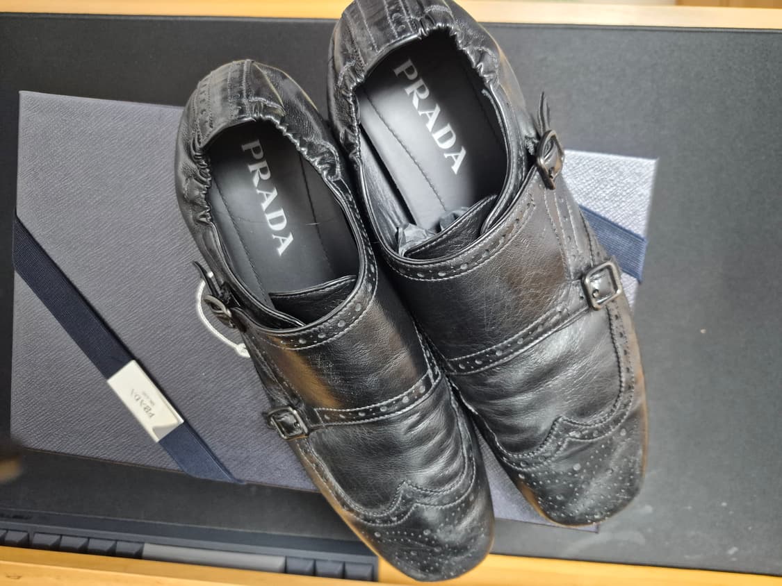 프라다 더블몽크 스트랩 상품이미지3