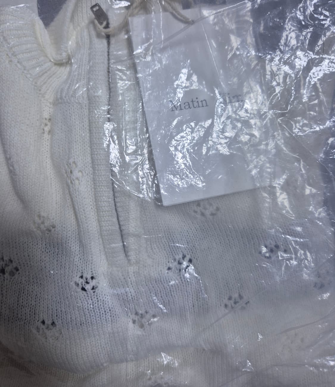 (새상품) 마뗑킴 크로쉐 하프 집업 니트탑 블랙/아이보리 상품이미지5