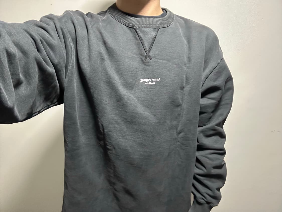 아크네 스튜디오 맨투맨(XL) 상품이미지1