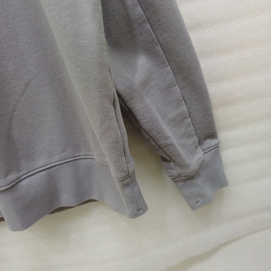 CP컴퍼니 약기모 맨투맨 라운드 티 남성 XL 2XL 사랑봉봉 상품이미지6