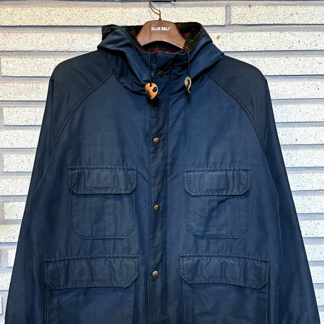 Woorlich 울리치 후드 마운틴파카 멀티포켓 체크기모 디테일 블루 상품이미지3