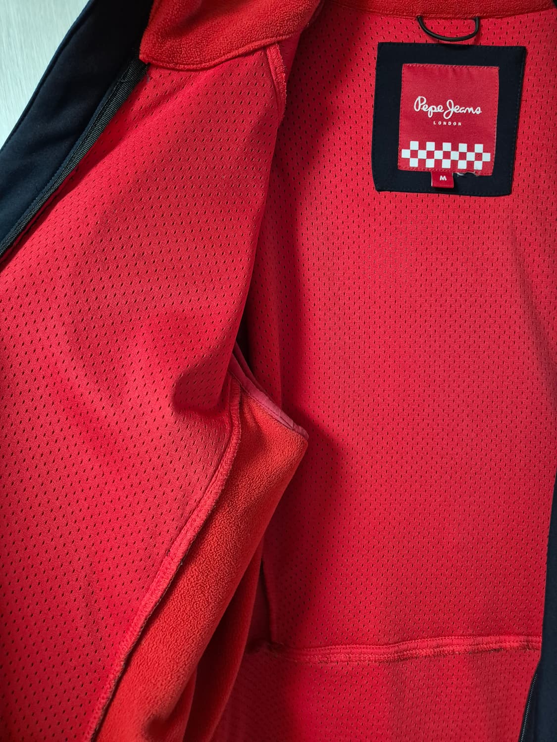 페페진스 레드불 레이싱 팀 자켓 
져지 집업 M  상품이미지7