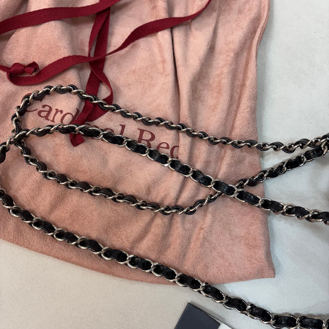 카디널 레드 하우아백 블랙 상품이미지6