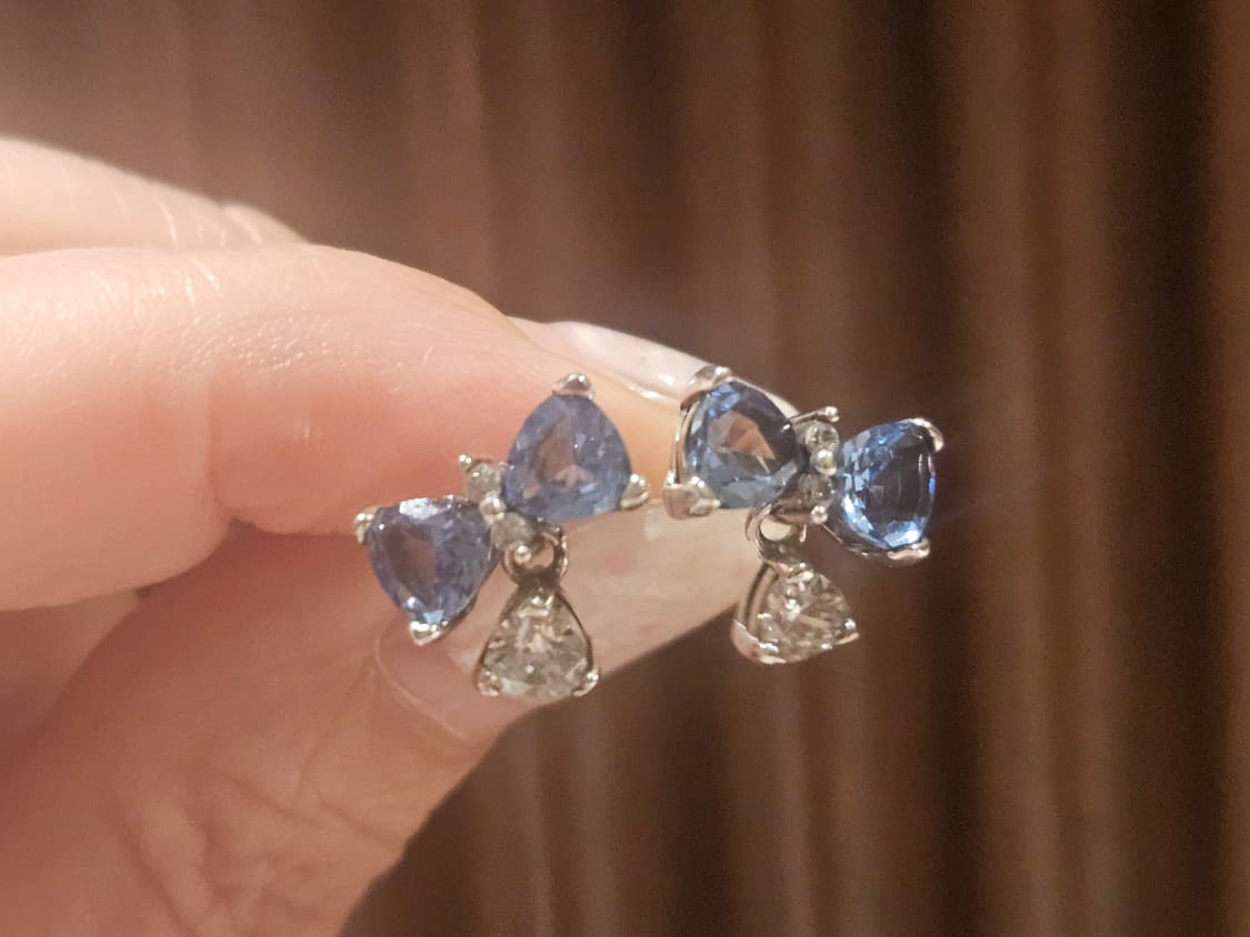 새상품 925실버 리본 큐빅 귀걸이 반짝임 예쁜 포인트 귀걸이 상품이미지1