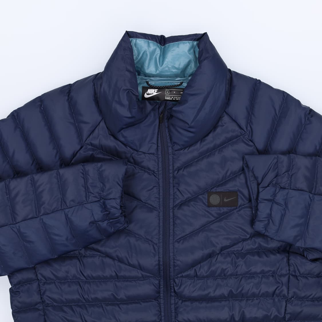 [95] 나이키 딥네이비 첼시FC 패치로고 덕다운 경량 패딩 N7023 상품이미지3