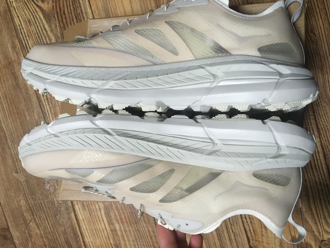 호카 새티스파이 마파테스피드4 라이트 본 판매합니다 상품이미지5