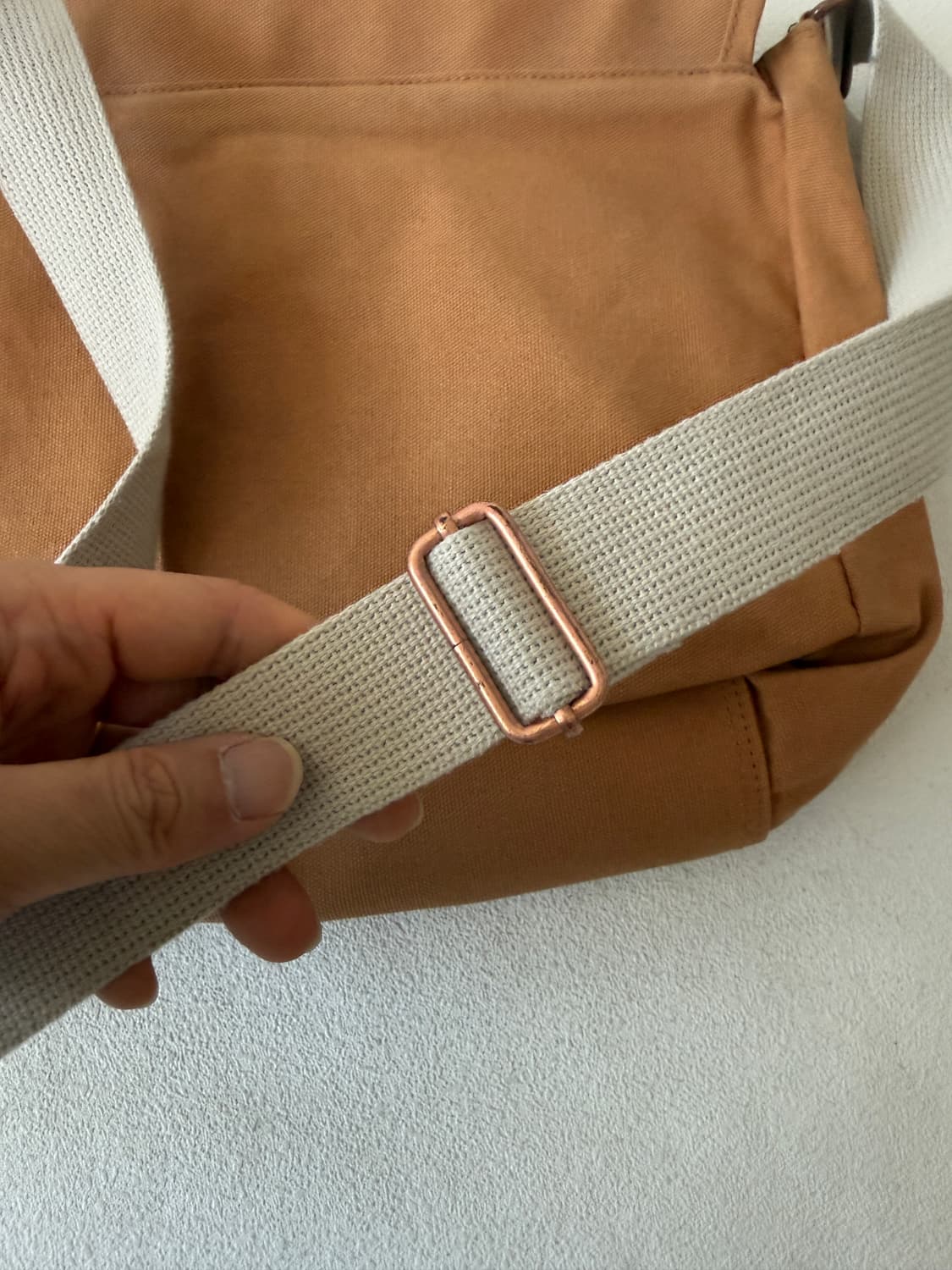 킬리안(KYLIAN) 캔버스 크로스백 상품이미지6