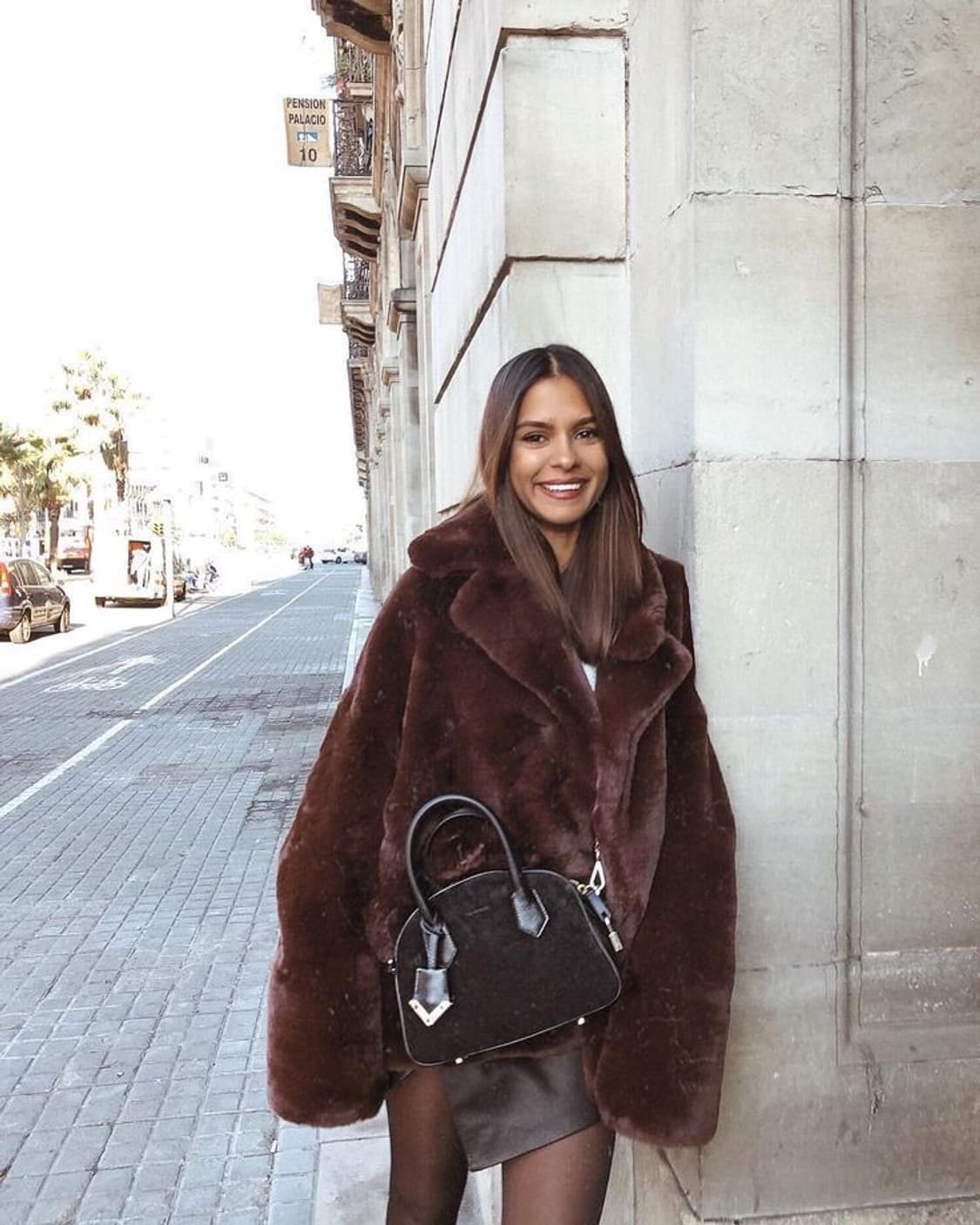 더쿠플스 faux fur 코트 상품이미지6