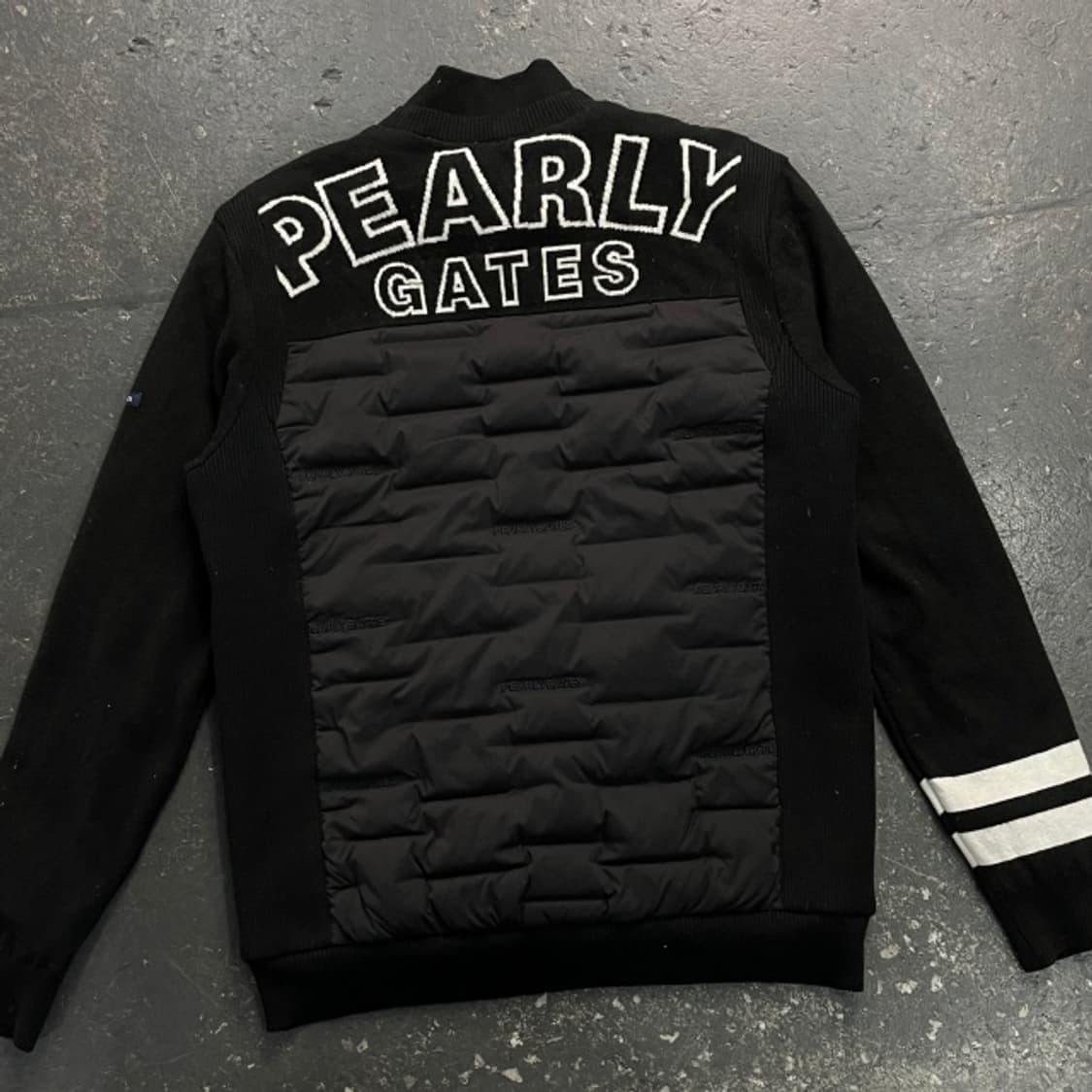 100 파리게이츠 부클 로고 방풍 니트 상품이미지5