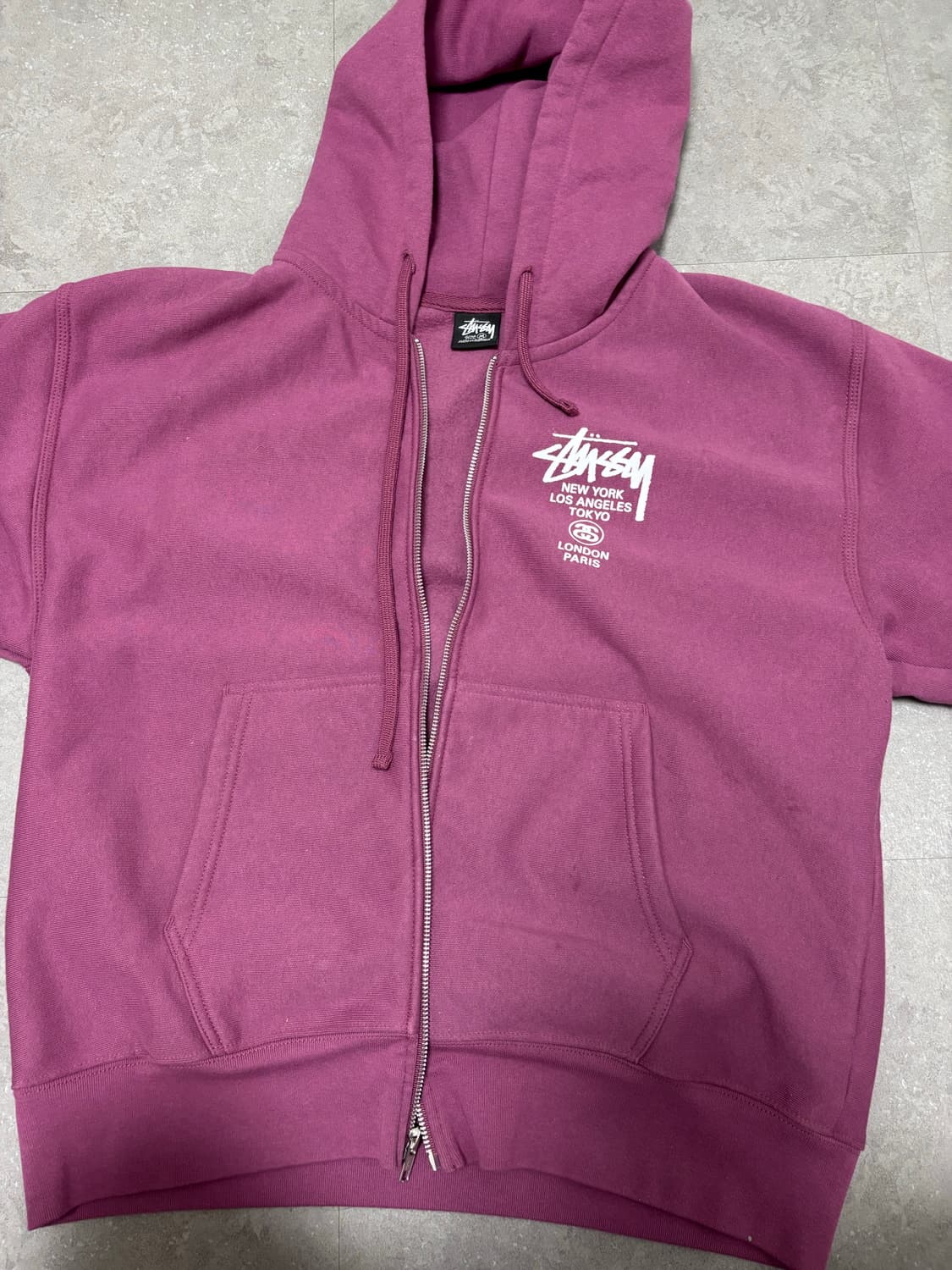 스투시 월드타워 후드집업 베리 상품이미지1