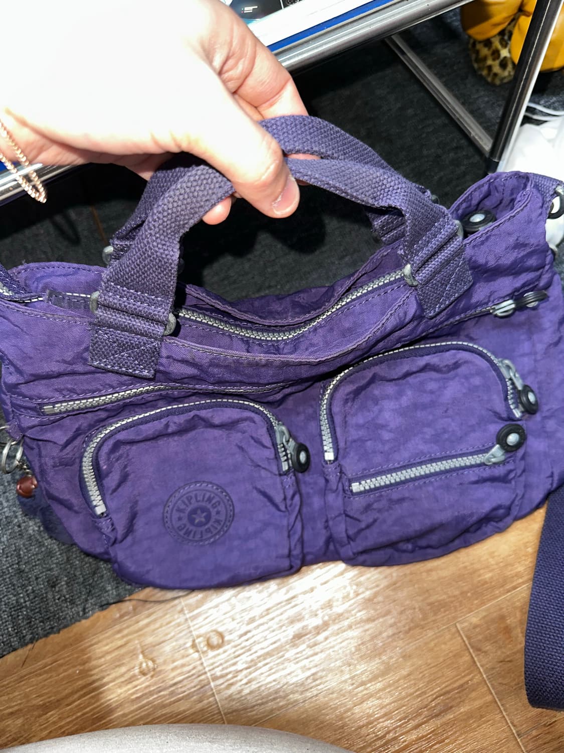 키플링 보라색 크로스백 상품이미지2