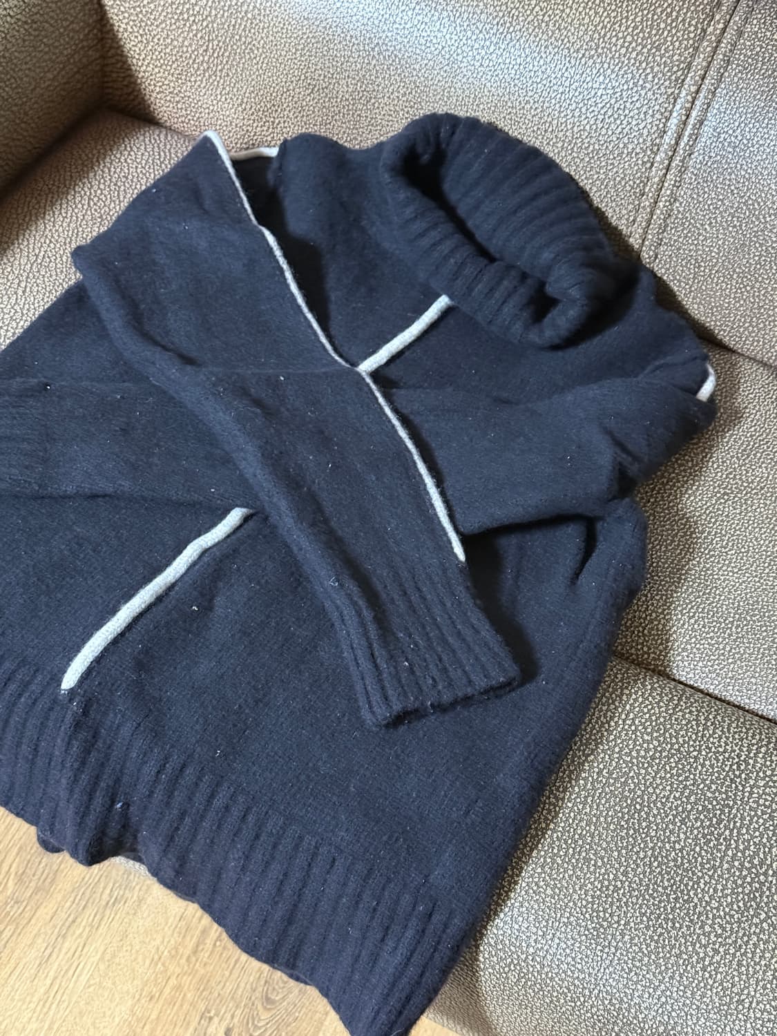 에곤랩 램스울 터틀넥 블랙  상품이미지3