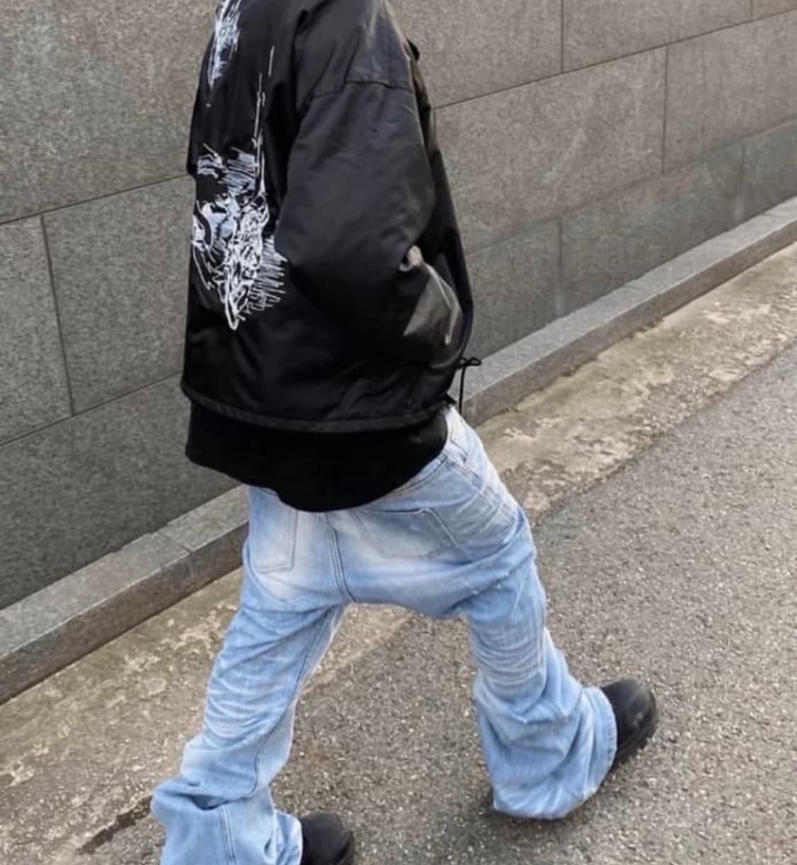 언더마이카 연청 플레어진 상품이미지3