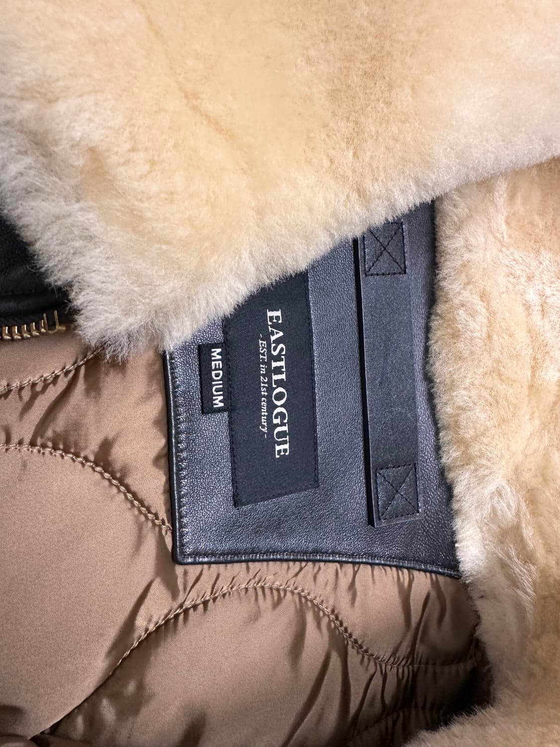 이스트로그 X 변요한 에어포스 점퍼 M 상품이미지5