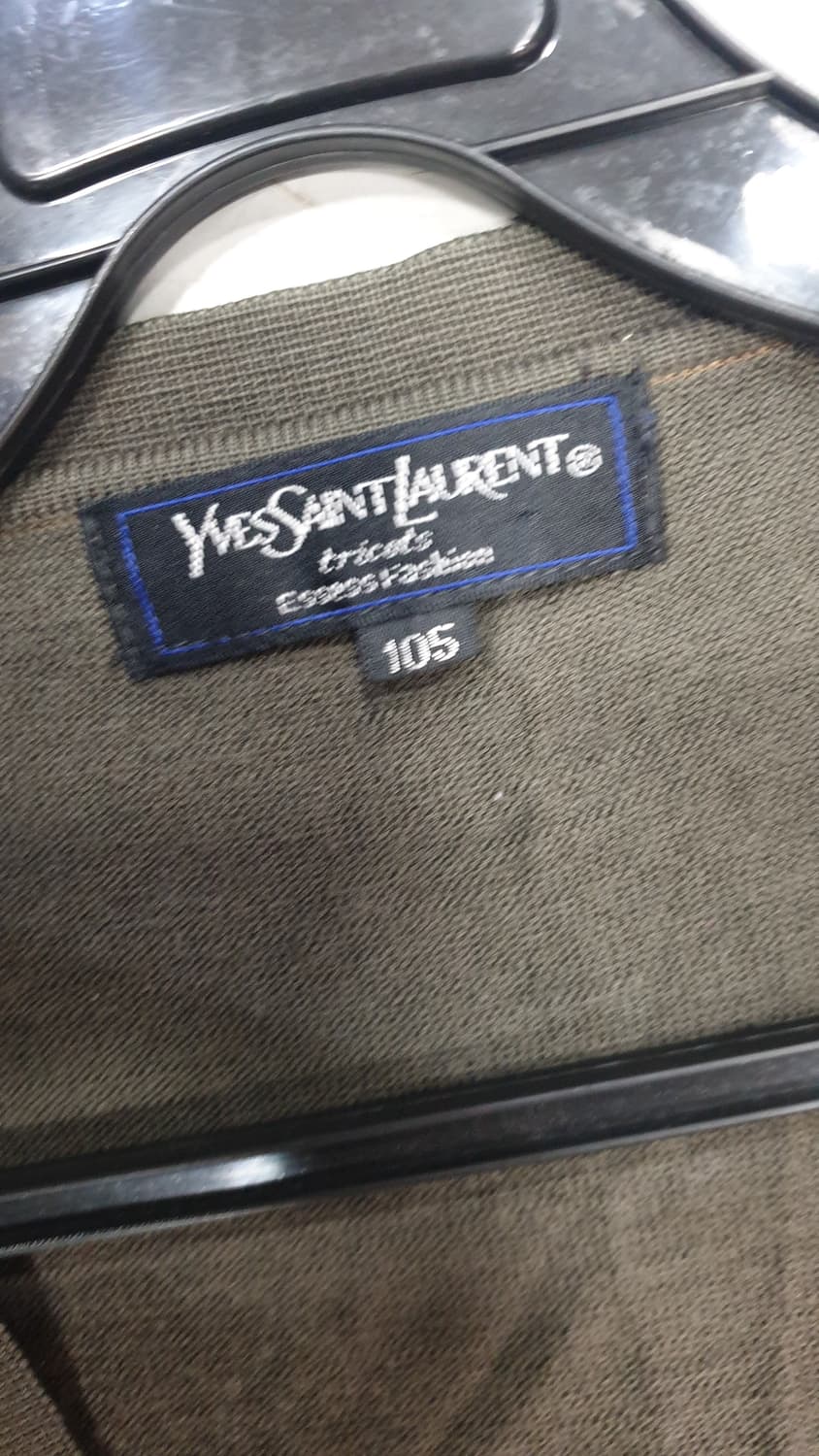 입생로랑 YSL 브이넥 케이블 니트 105 상품이미지3