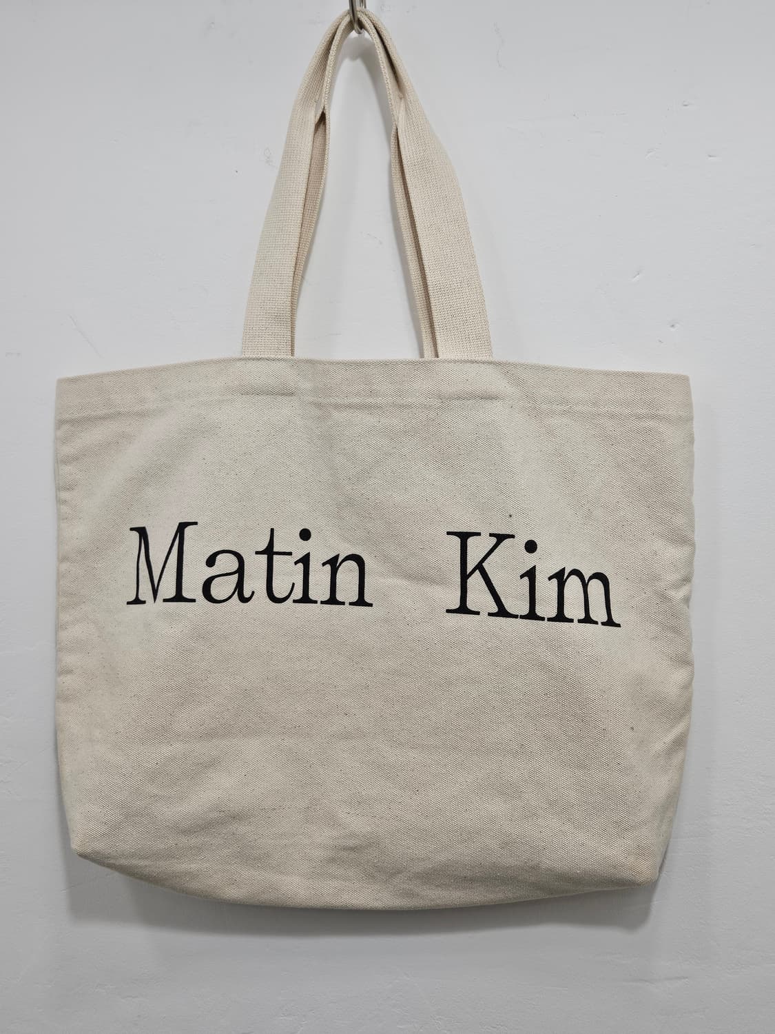 마뗑킴(Matin Kim) 로고 캔버스 토드 에코백 아이보리 상품이미지2