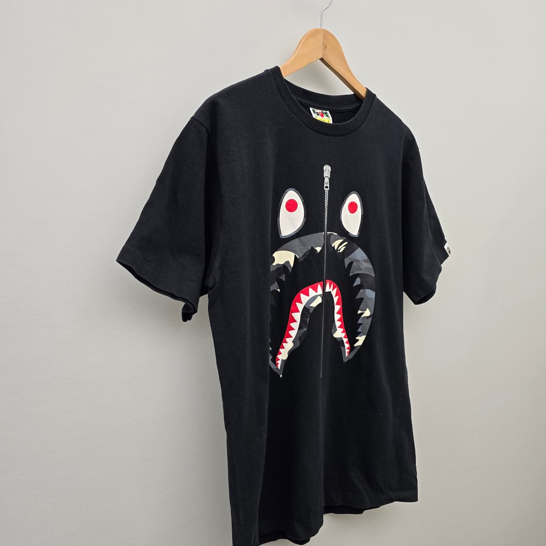 BAPE 베이프 샤크 반팔티 블랙 상품이미지2